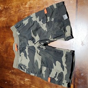 NWT Boys Urban Pipeline shorts size M 10/12